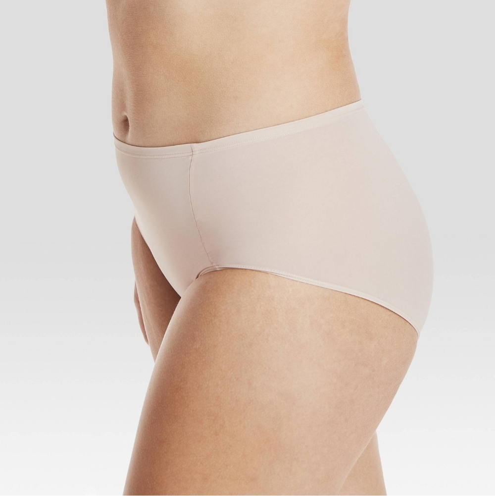 Hanes Premium 4 Pack Body Toner Smoothing Briefs Size 9/XXL/2XL New/Open Box - Picture 4 of 10